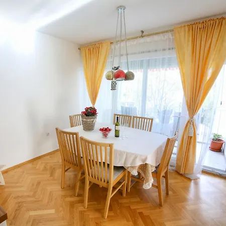 Apartamento Majda