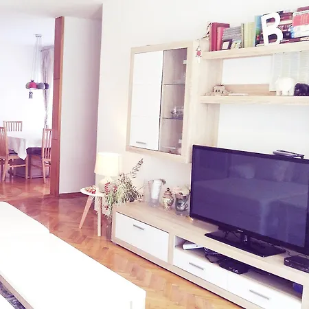Appartement Majda *
